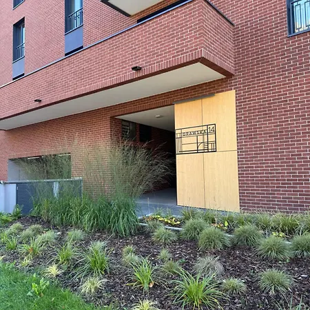 Apartment Forum *